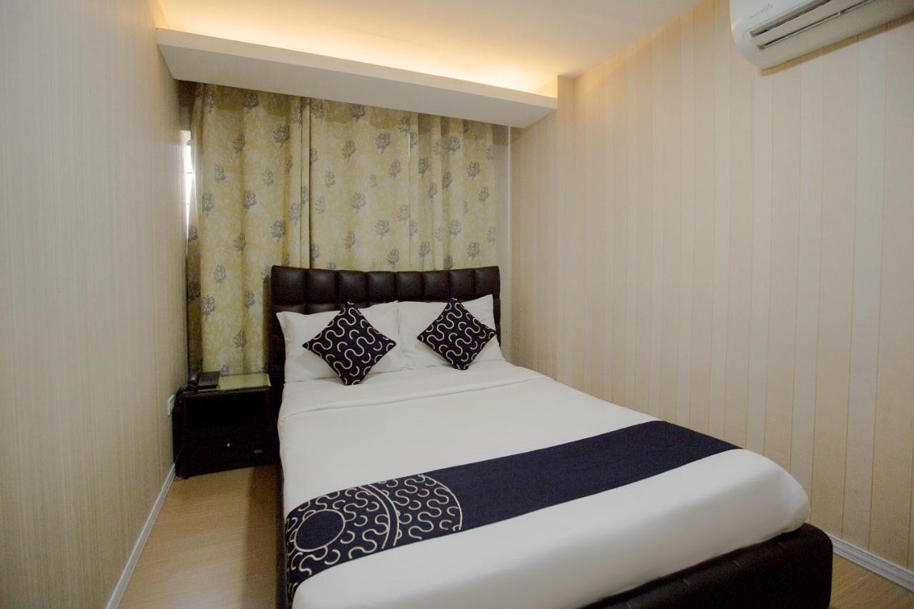 Newgrange Condotel Ciudad Quezon Exterior foto