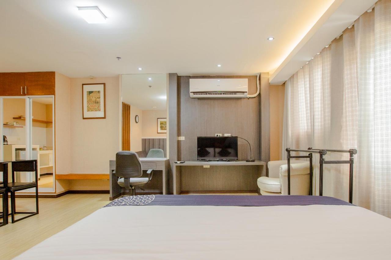 Newgrange Condotel Ciudad Quezon Exterior foto