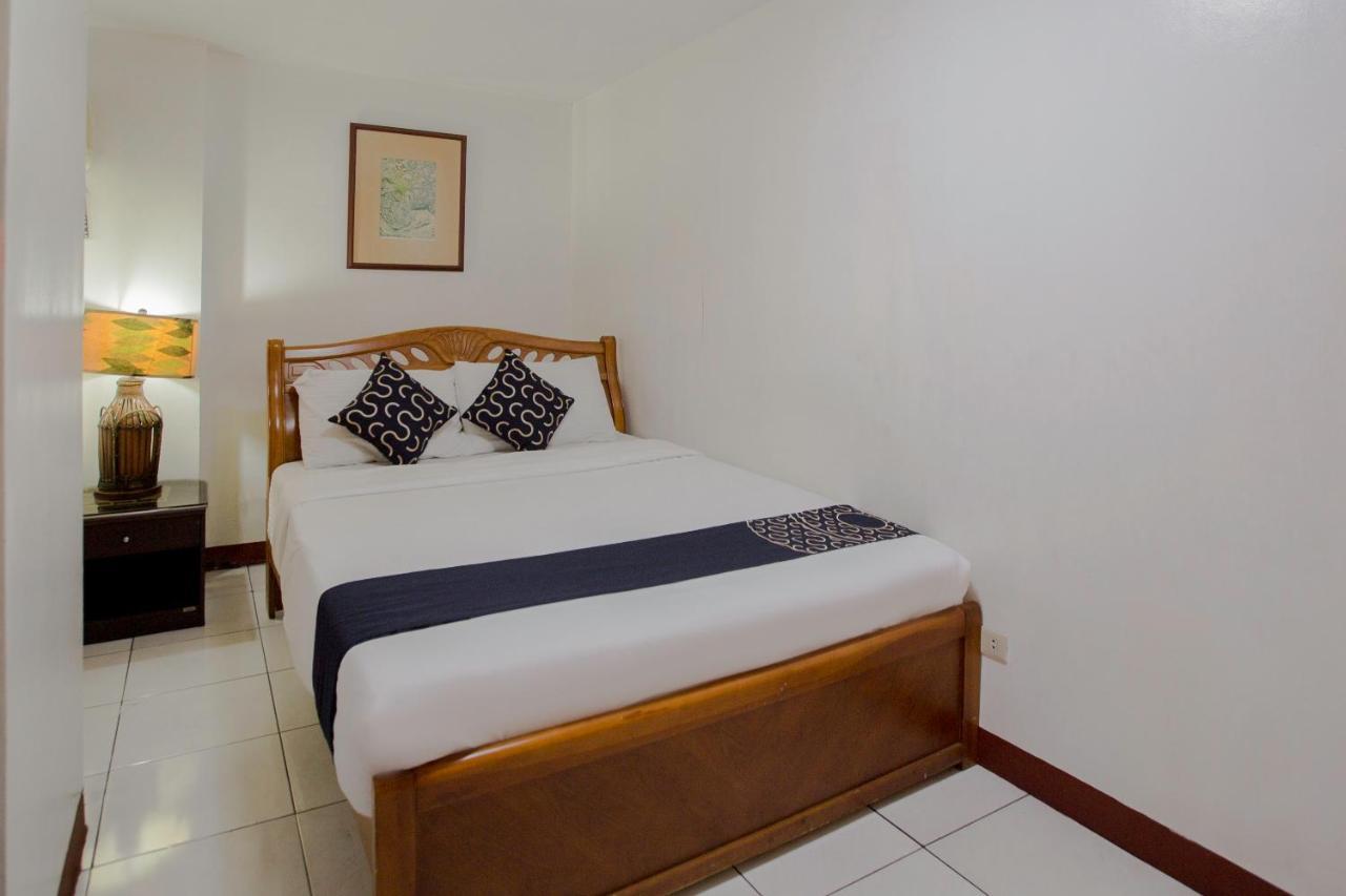 Newgrange Condotel Ciudad Quezon Exterior foto